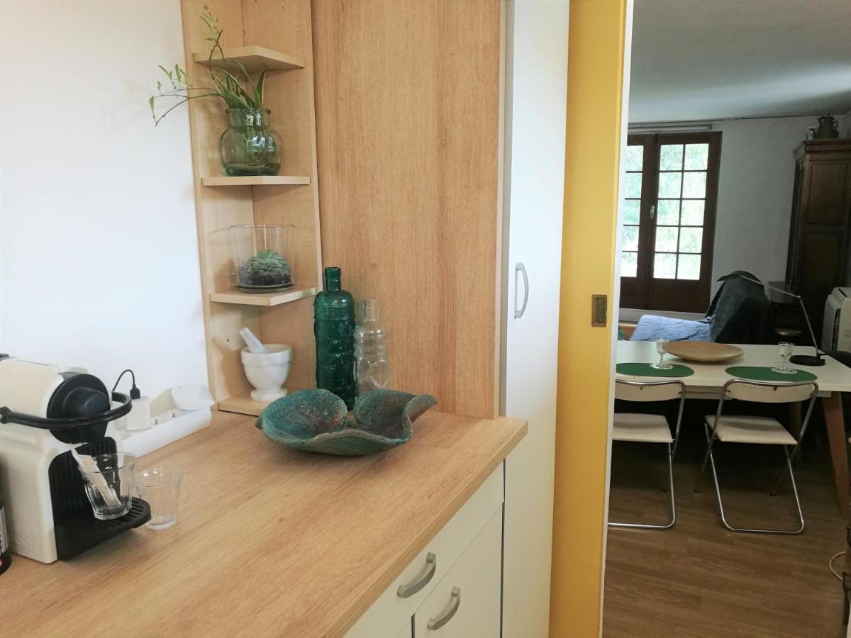 Joli Appartement Dans Villa Entre Nice Et L'Arriere Pays Castagniers Exterior photo